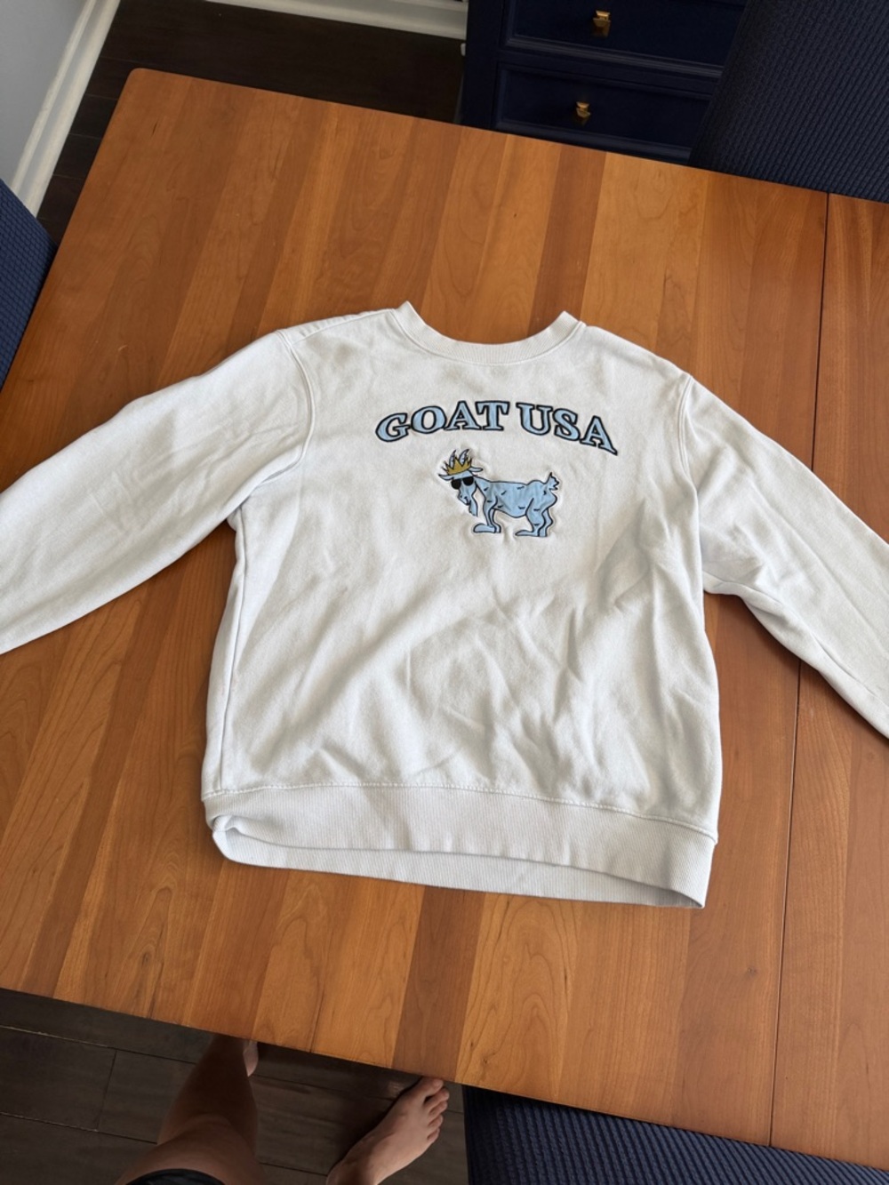 GOAT USA White Crewneck Sweatshirt